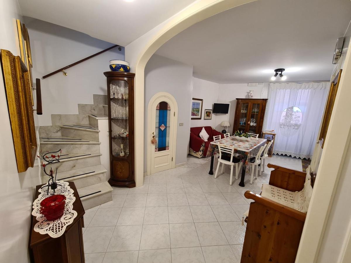 Casa Vacanze Lalia Maiori Exterior foto